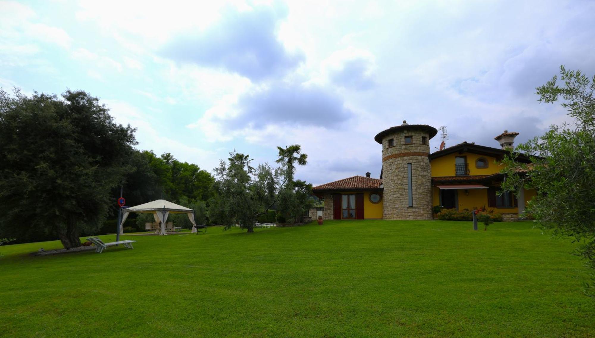 Villa Cristina Villa Pedergnano 外观 照片